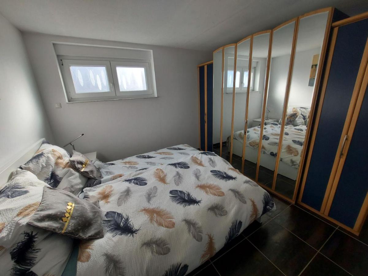 Lovely Appartment With Private Patio And Private Entrance In Luxembourg 60M2 Saeul Exterior foto